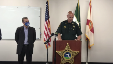 Sheriff Gualtieri informa de los detalles del hack que comprometió la seguridad de una planta de agua en Oldsmar, Florida el viernes 6 de Febrero, 2021.