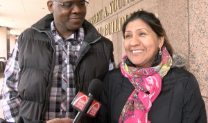 Ilsa Guzmán feliz de estar una vez más entre sus seres queridos después de haber sido detenida por ICE en St Louis en un proceso de deportación: Diario Digital
