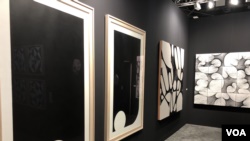 Algunas piezas del artista Darío Escobar en Art Basel 2019 (Foto: Antoni Belchi)