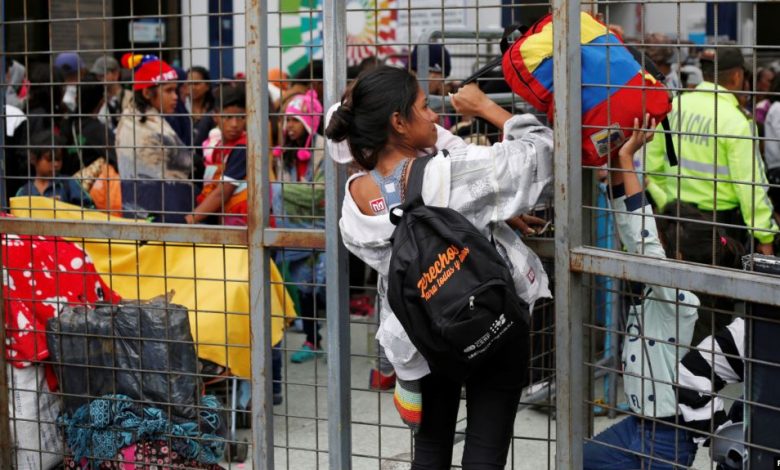 Ecuador cede prórroga a venezolanos